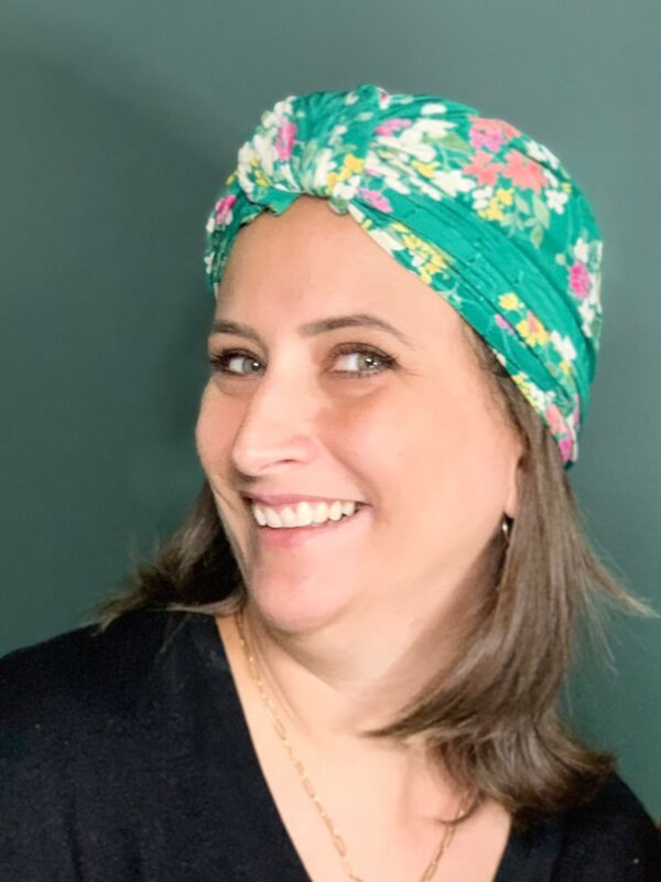 Turban Suze Vert Arabesques Fleuries – Image 2