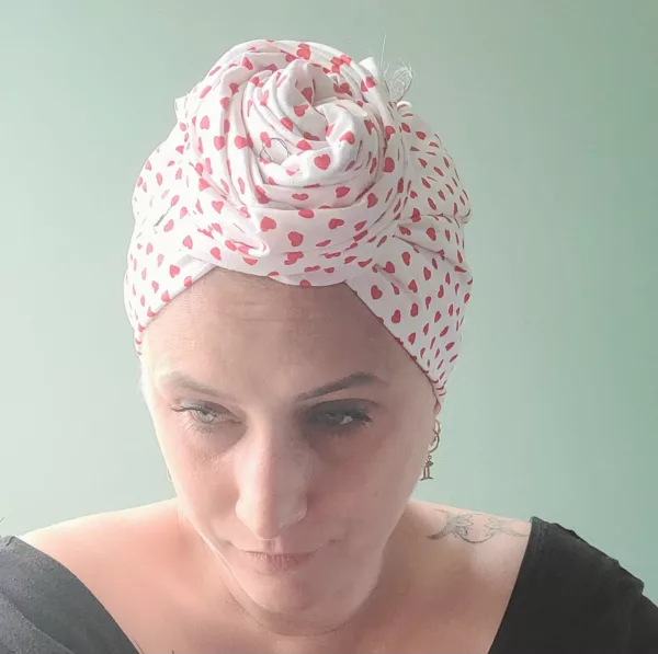 Turban Jeanne Petits Cœurs Blanc Bleu – Image 5