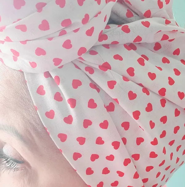 Turban Jeanne Petits Cœurs Rouge – Image 7